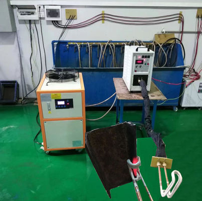 좋은 가격 25KW 휴대용 유도 가열 기계 2M 유연한 유도 용접기 온라인으로