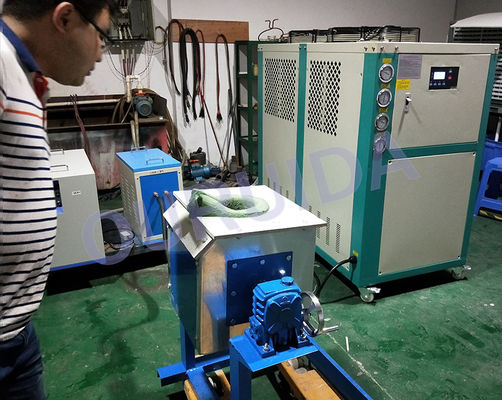 좋은 가격 그래피트 크루시블 인덕션 녹기 오븐 물 냉각 시스템 3단계 AC 380V 50Hz 전원 공급 장치 금속 녹이를 위해 설계 온라인으로